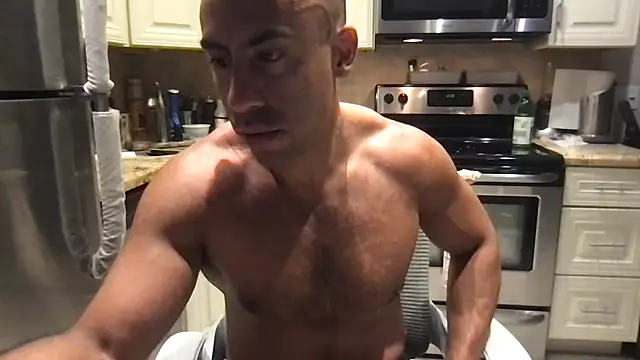 BigGuyMuscle: απευθείας συνομιλία ΧΧΧ