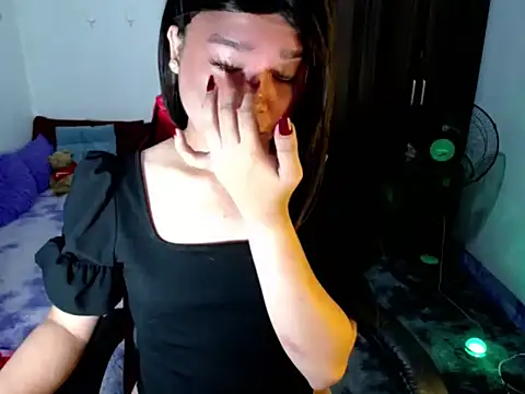 sofiathe1st: απευθείας συνομιλία ΧΧΧ