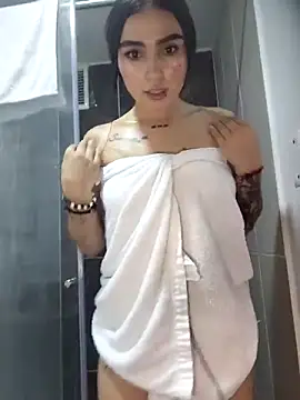 Sophia_xoxo_ élő XXX-chatje