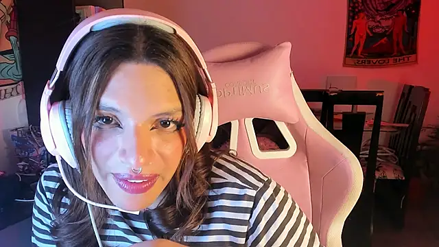 Loona_s' Live XXX Chat