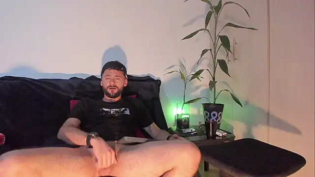 Erickpritz_xh: διαδικτυακό σόου στην κάμερα