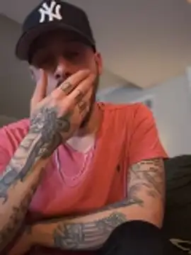 lockedstacking's Webcam Show