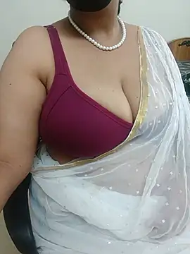 Tamil_aishu09 Adlı Modelin Web Kamerası Şovu