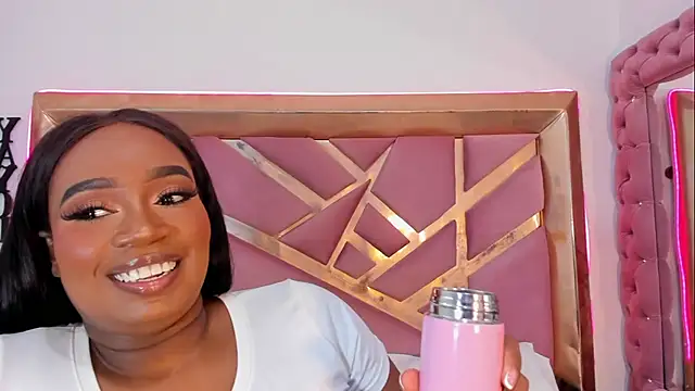 Chat XXX ao vivo de Britanymooree