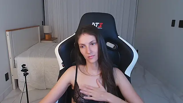 upssnowyn Live XXX chat