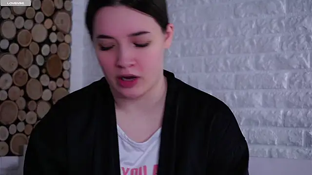 LowOncoming Live XXX-chat