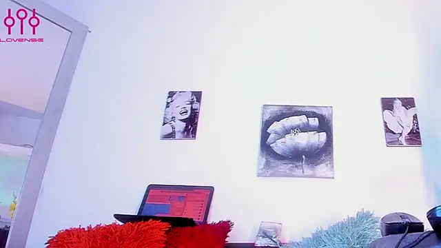 Czat XXX na żywo – La_Perversa69