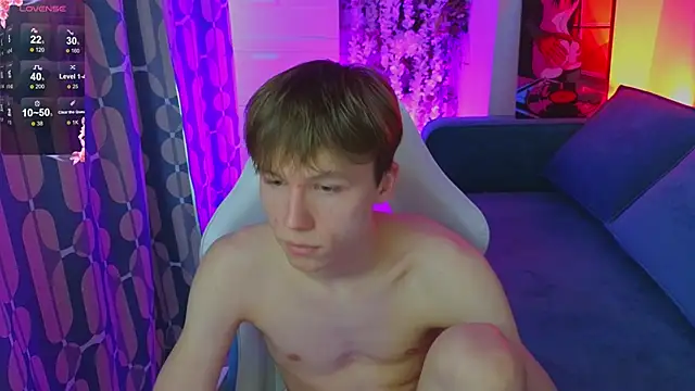 cuMte_boy Adlı Modelin Canlı XXX Sohbeti