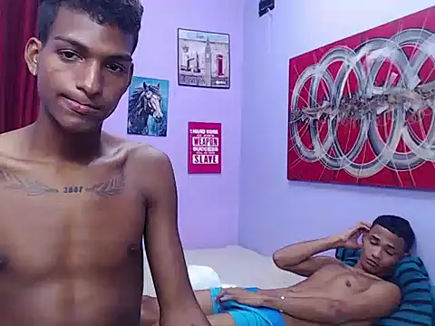 black_twinks Webcam Show