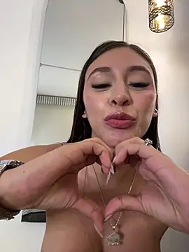 Chat XXX en directo de LAURA_VANESA