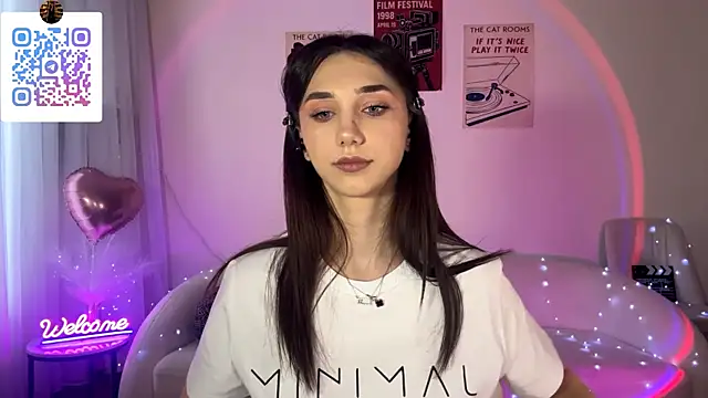 Chat +18 de LinaMour ao vivo