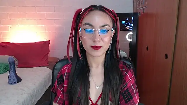 Chat +18 de Amy66 ao vivo