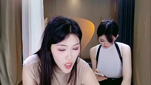Sembang XXX Secara Langsung Banana-Milk69