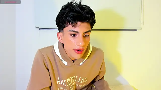 Chat XXX ao vivo de Erick_Velveth