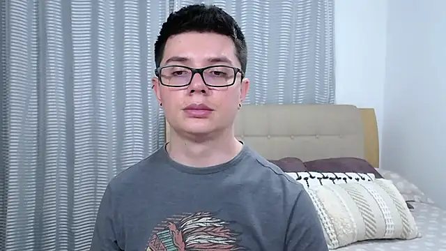 BlackFoXXX69's Live XXX Chat