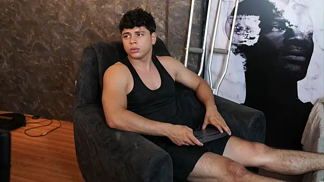 Ethan_occonor Show in webcam