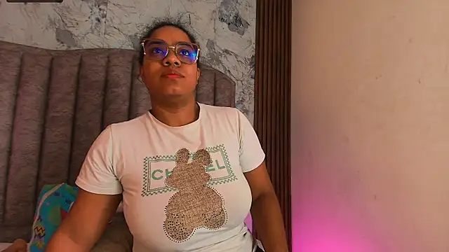 Chatroom XXX en direct de kendrakaramelo