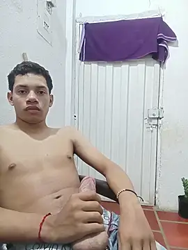 curious_straight_guy live XXX chat