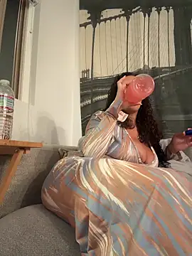 Bigbuttbrooklynn – Live XXX-chat