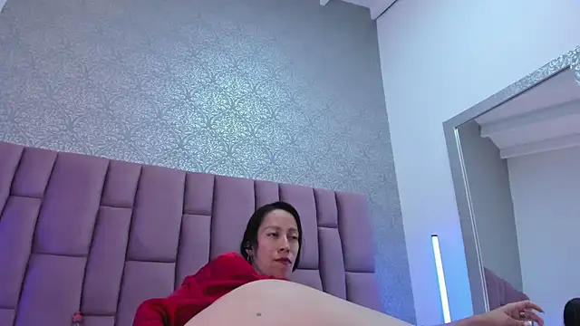 Chat +18 de DianaRed_ ao vivo