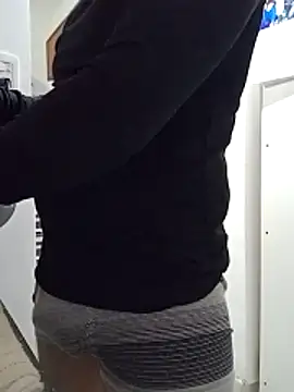 Bradd_32n Webbikameraesitys