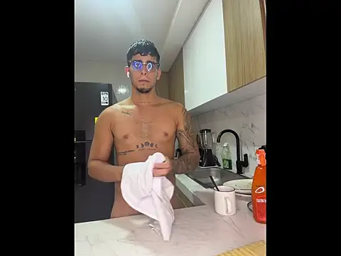 Chat +18 de Iamcamilo__ ao vivo