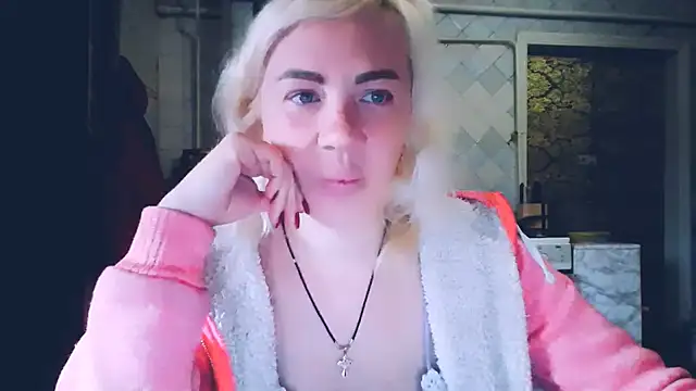 EmmaCat_'s Live XXX Chat
