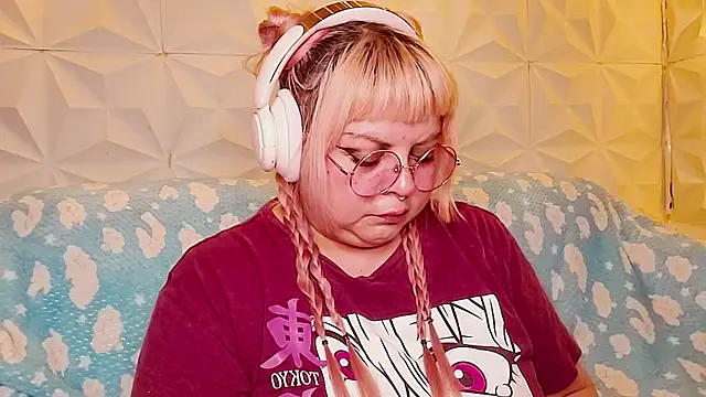 Živý XXX chat Satyn_doll