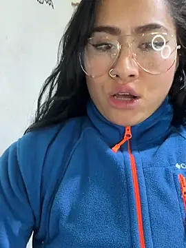 Sweet__Nurse1's Live XXX Chat