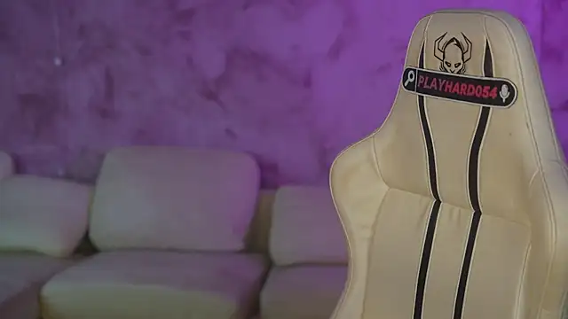 Esmie_SmileのライブXXXチャット