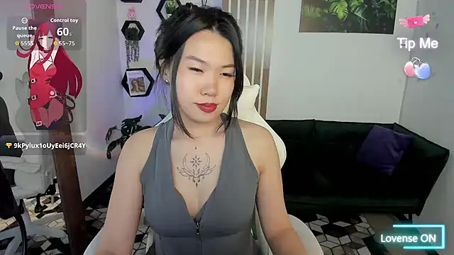 LunaPurrr live XXX chat