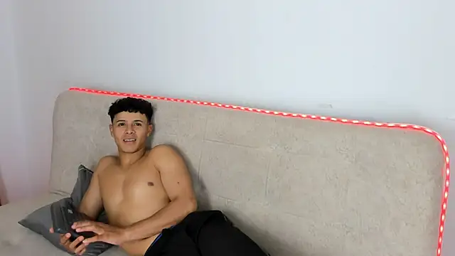 _Alex_Colton ওয়েবক্যাম শো