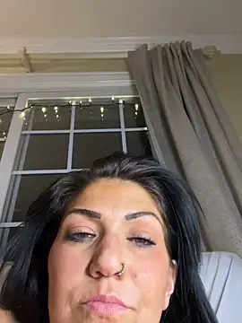 XXX chat uživo modela LittleMissEeve