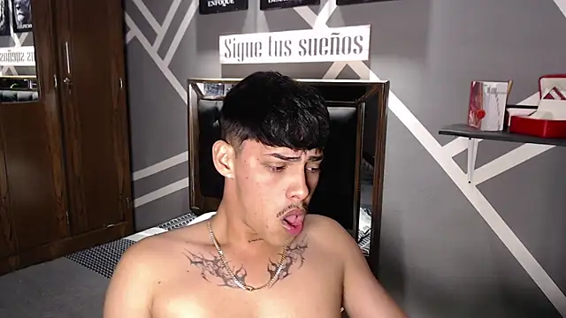 BigBill777 Show in webcam