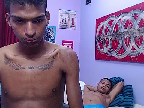 Show webcam de black_twinks