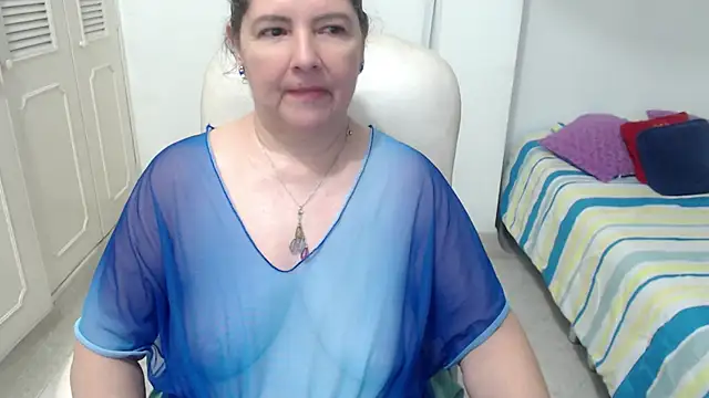 leonela_69 即時 XXX 聊天