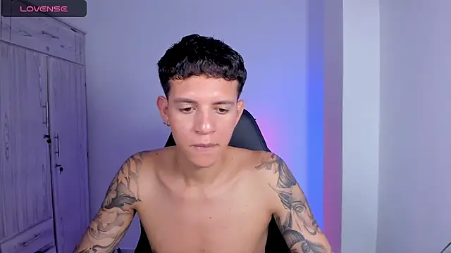 Chat XXX en directo de tylernova