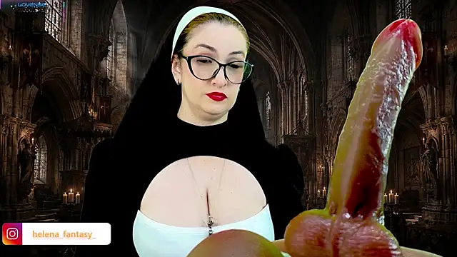 Chat +18 de helenas_fantasy ao vivo