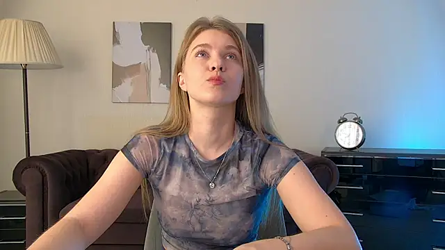 CasandraMarc Pertunjukan Webcam