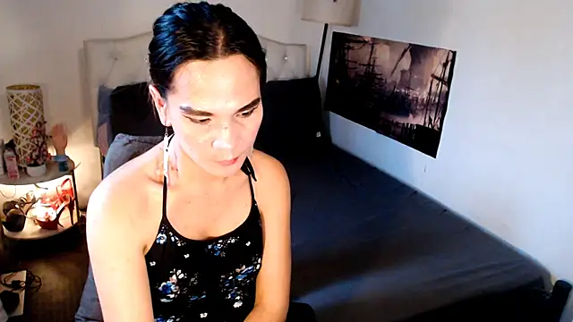NinaDOM4CUM Show Webcam
