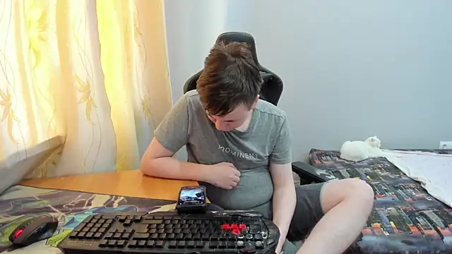 Webkamerová show iliaskrislove