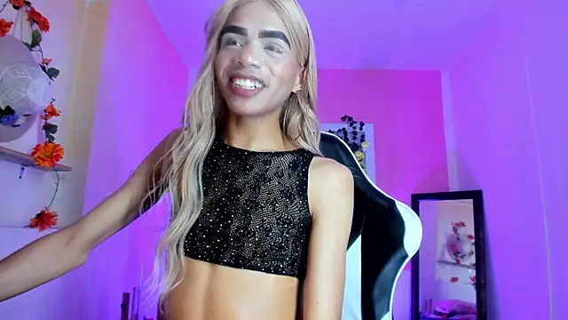 Chat XXX en directo de Katy_bratz_