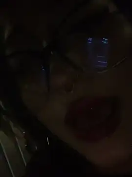 LilithMonette 现场XXX聊天