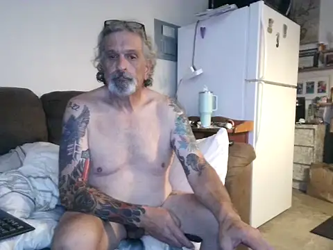 Czat XXX na żywo – Harley1414Vicky