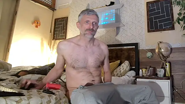 your-new-hoT-uncle Chat XXX live