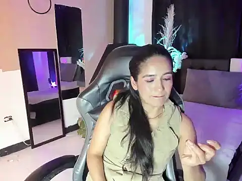 Chat +18 de Vicky_Angeel ao vivo