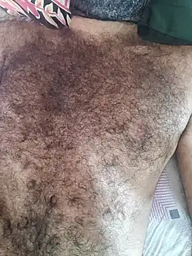 hairy_boyi: διαδικτυακό σόου στην κάμερα
