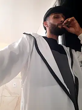 kaetanor Live XXX-Chat