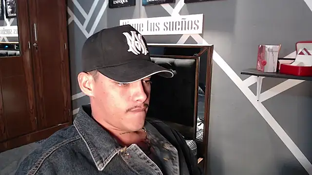 BigBill777's Webcam Show