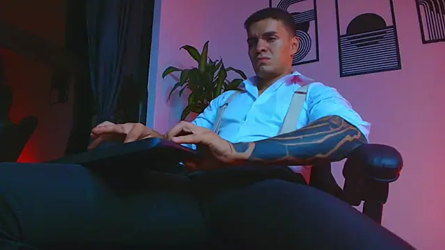 ALPHA_DOMINUS_ Show Webcam